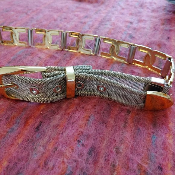 Vintage Metal & Mesh Belt Sz Small 28 to 30" Waist Unisex Silver & Gold Tones - Picture 3 of 9